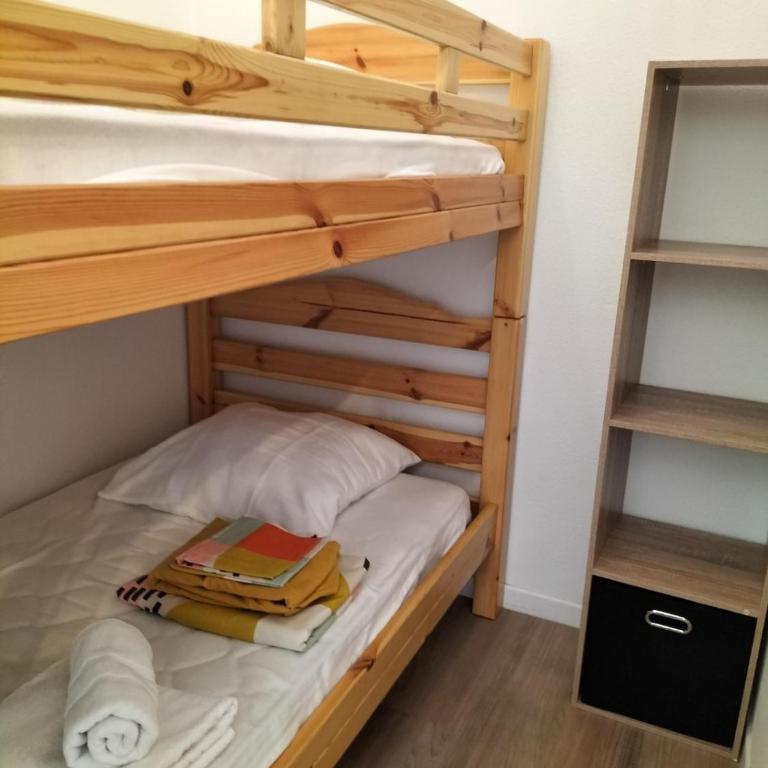 jardin plein sud, vue montagne, proche Luz Saint Sauveur - Appartement 2 Chambres - 11