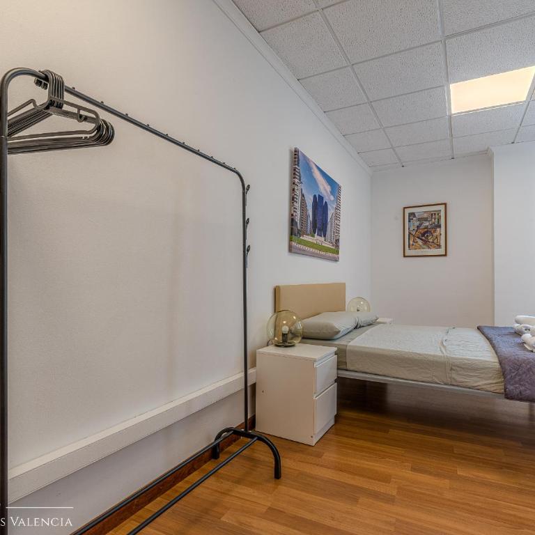 Suites Rooms Valencia - Double Room with Private Bathroom - 17