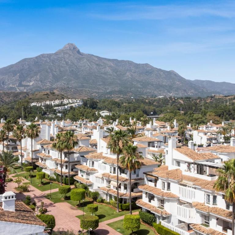 VIVI Homes - Tres Naranjos - Penthouse - pool - terrace - Apartamento con vistas - 3