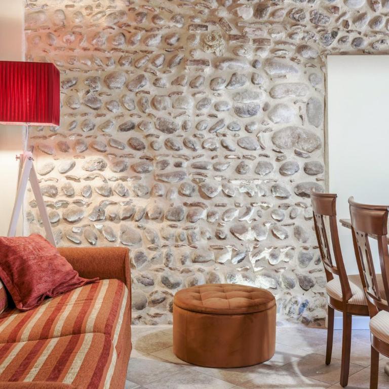 CORTE MONTELEONE - Regarda Travel - Monolocale Familiare - 5