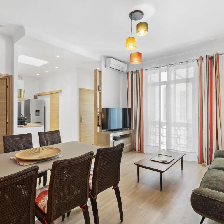 Centre Cannes - 2 chambres - Proche Palais - Calme - Apartment mit 2 Schlafzimmern - 7
