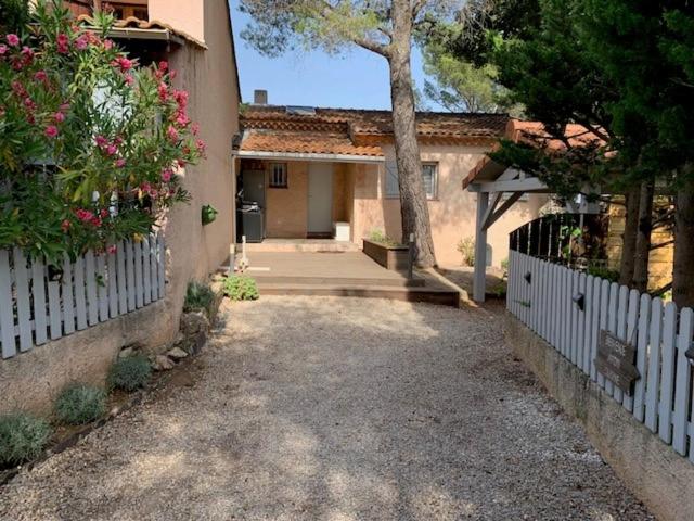 Frejus Villa - Villa 3 Chambres - 8