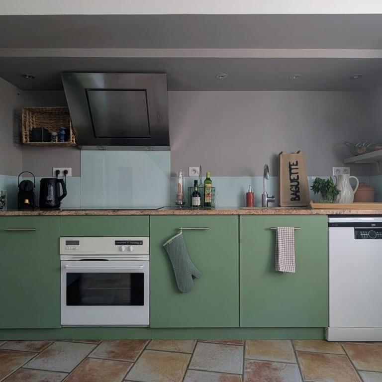 Charming & medieval village house completely renovated with great exterior and views - Maison 3 Chambres - 16