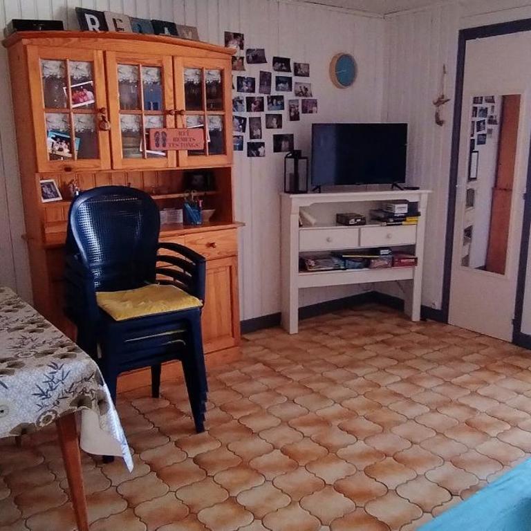 Hébergement Chalet sur pilotis - Three-Bedroom Apartment - 4