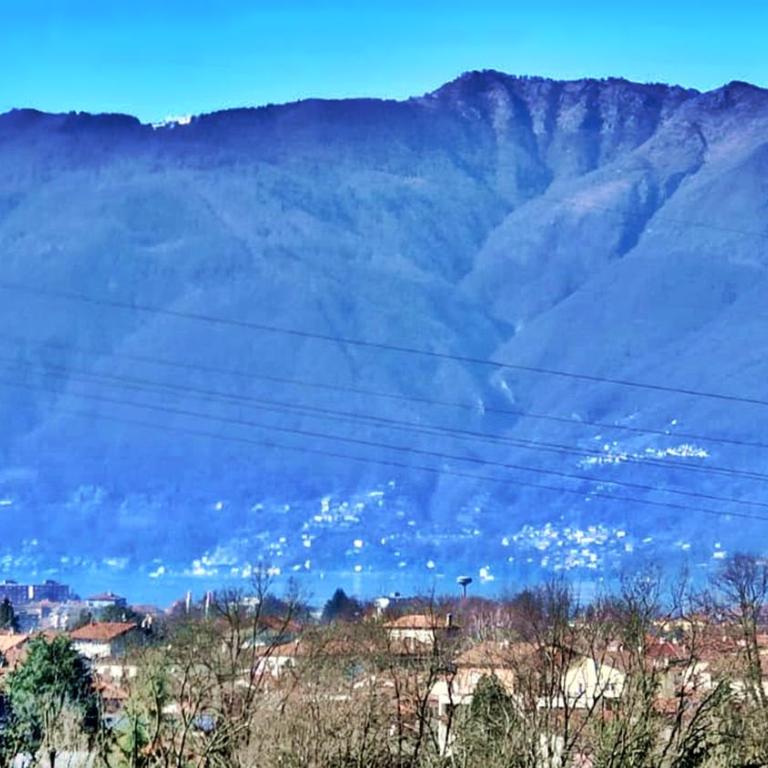 Lago Maggiore Rooms - Luino - Camera Matrimoniale con Balcone - 5