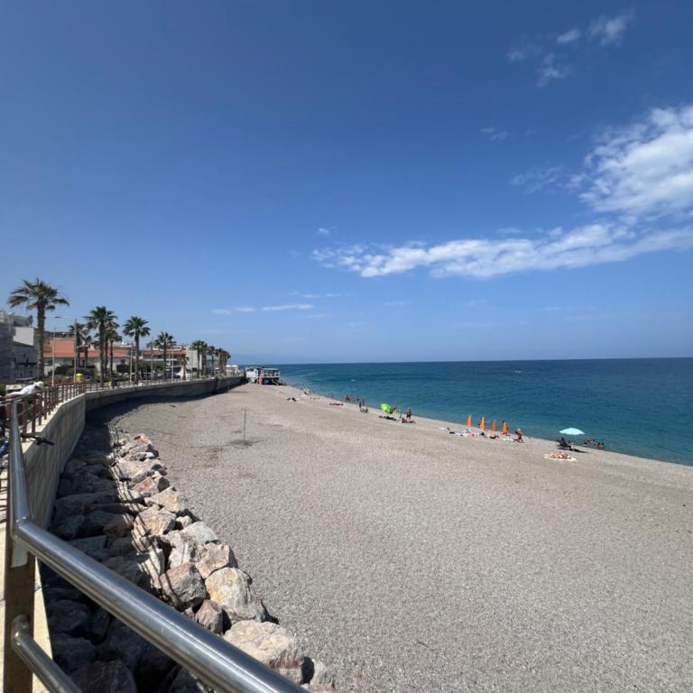 Villa Rosella - Appartamento con 2 Camere da Letto - 25