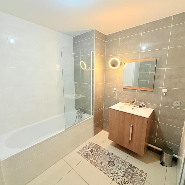 #Sète Front de mer Piscine Box privé Clim - Apartment mit 2 Schlafzimmern - 27