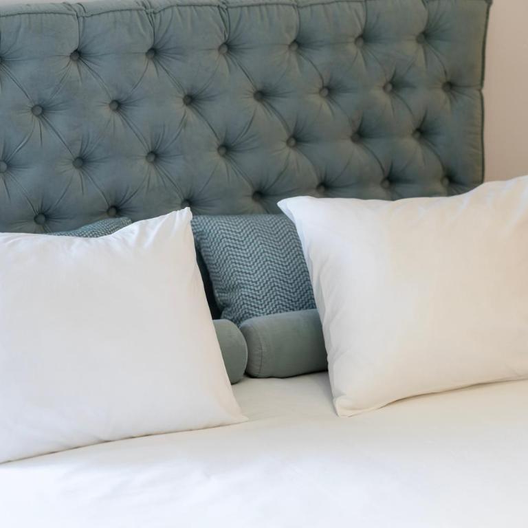 Emi Quiet & Cozy Stay - One-Bedroom Apartment - 36