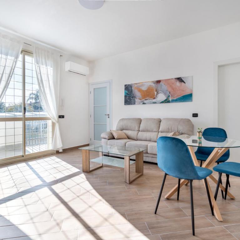 Villa Sandoval - Junior Suite with Pool View - 18