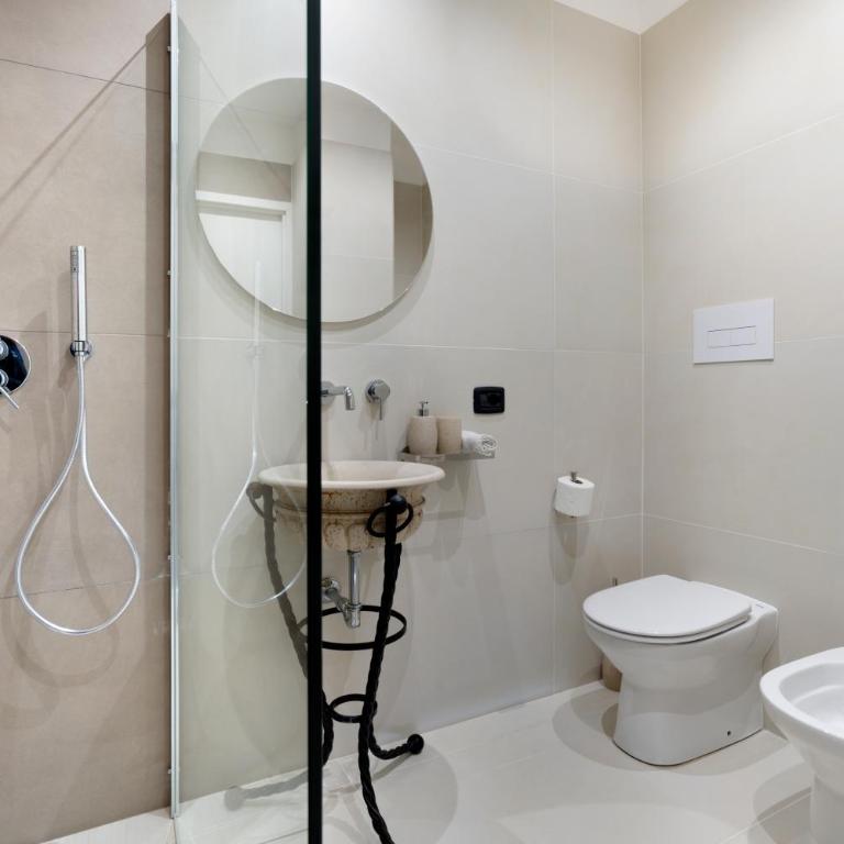 Villa Sandoval - Junior Suite with Pool View - 17