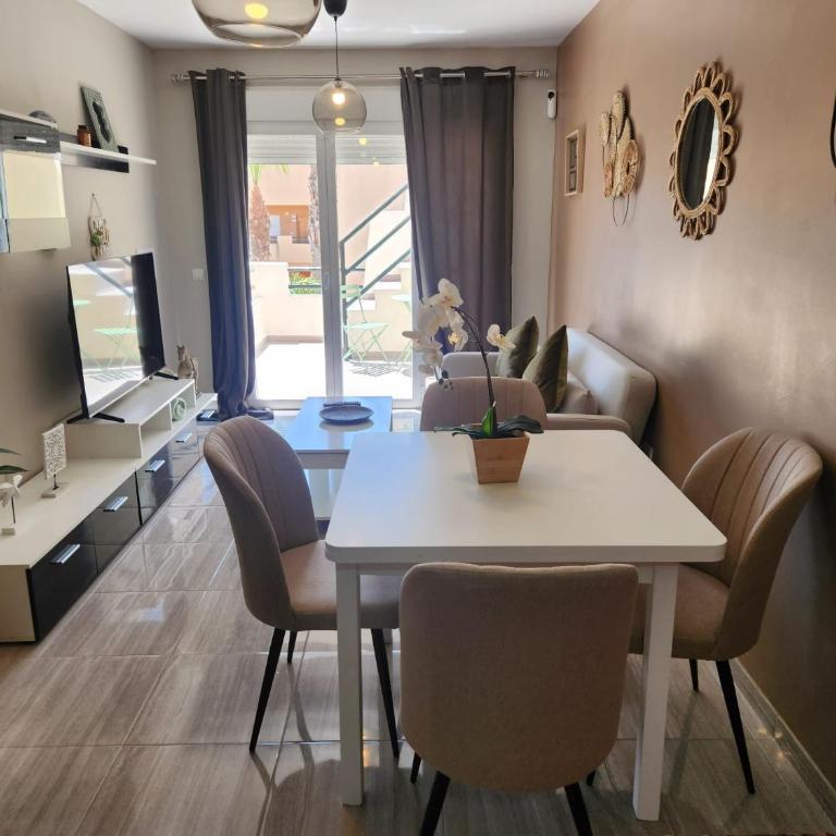 Ático Boutique con Piscina privada en el Solárium y Diseño Natural - Apartamento de 2 dormitorios - 65