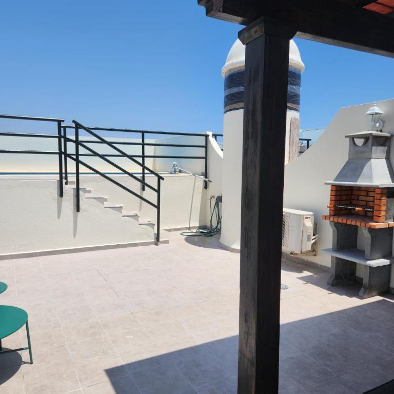 Ático Boutique con Piscina privada en el Solárium y Diseño Natural - Apartamento de 2 dormitorios - 76