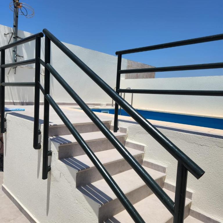 Ático Boutique con Piscina privada en el Solárium y Diseño Natural - Apartamento de 2 dormitorios - 81