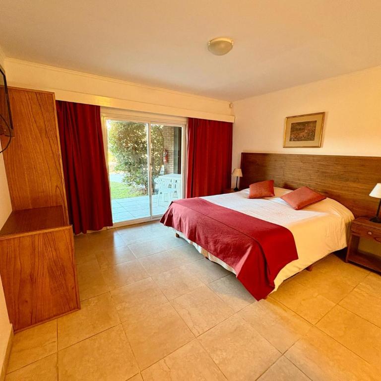 Hotel Rio Sauce - Estudio - 1