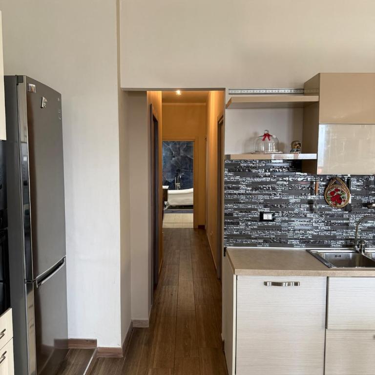 LUX Apt - 2Bedr with View and Parking - Two-Bedroom Apartment - 5