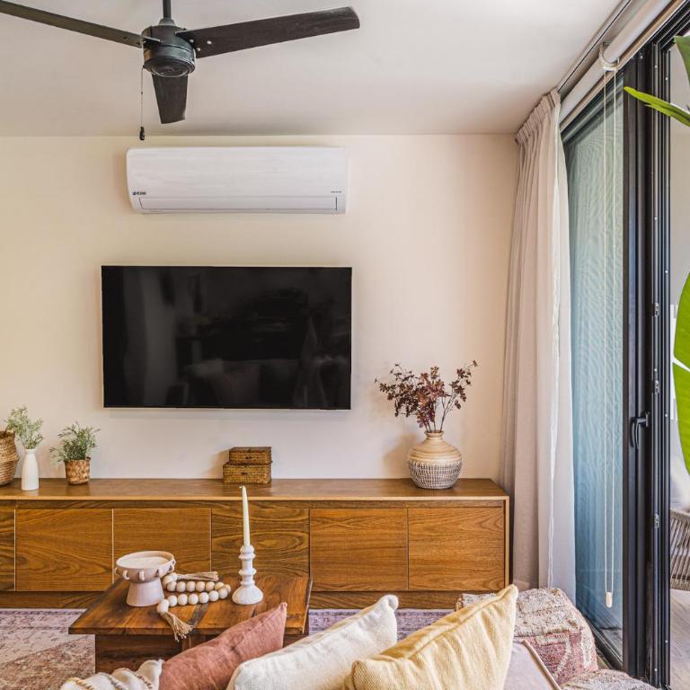 2 BR Bliss Stunning Rooftop Gym Osmosis Desk - Apartamento de 3 dormitorios - 6