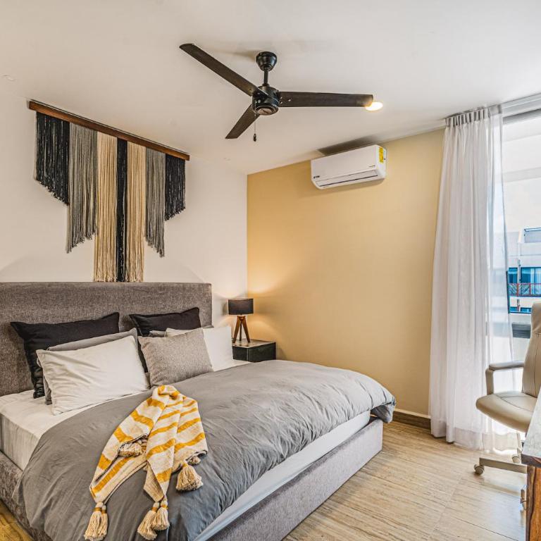 2 BR Bliss Stunning Rooftop Gym Osmosis Desk - Apartamento de 3 dormitorios - 32