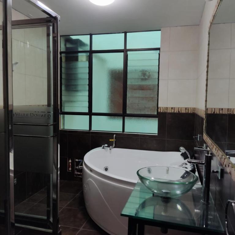 Hotel Valle Dorado - Suite - 7