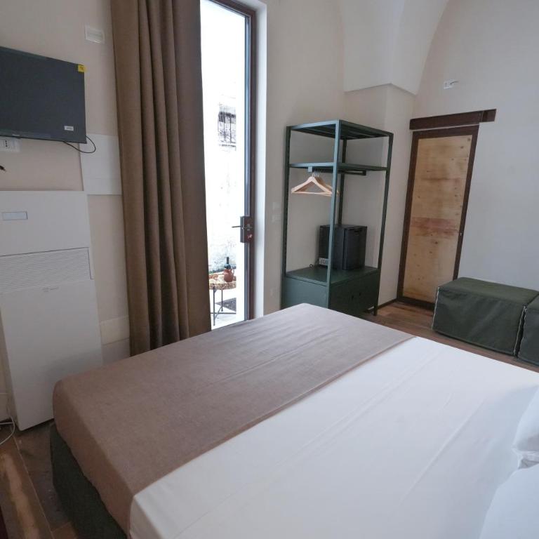 B&B Le volte leccesi - Triple Room with Private Bathroom - 6