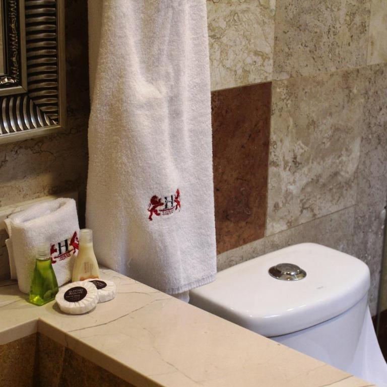Hotel Leones - Habitación Estándar - 7