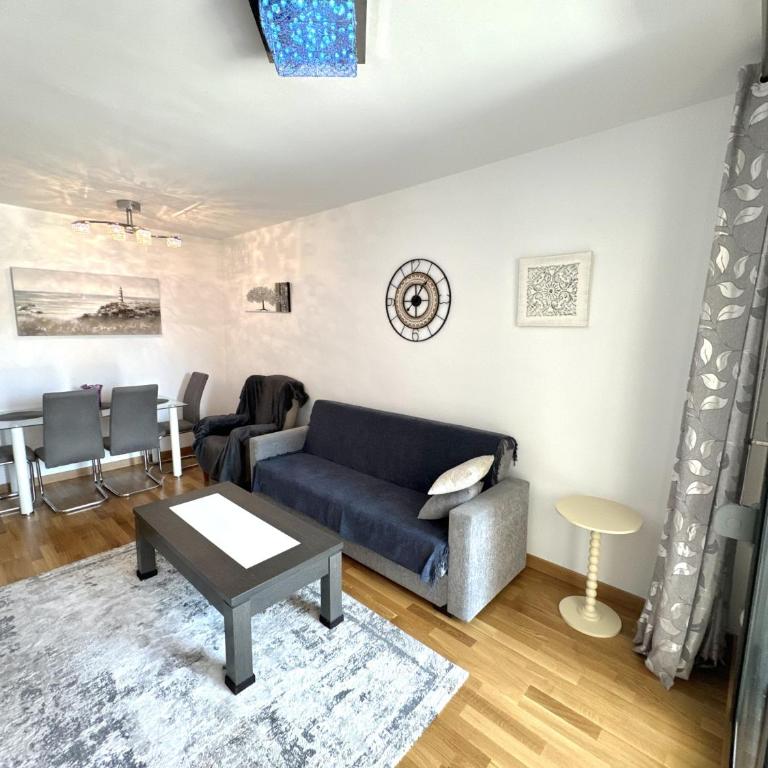 Piso a 850 metros de la Playa RCMN - Apartamento de 2 dormitorios - 16