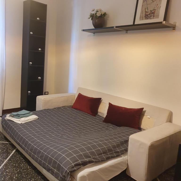 Spacious three-room apartment in Saragozza - One-Bedroom Apartment - 14