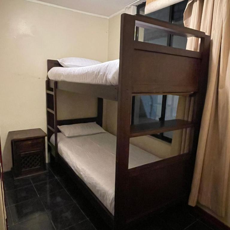 Hostel Tierra de Fuego - 4-Bed Mixed Dormitory Room - 3