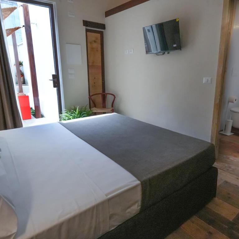 B&B Le volte leccesi - Triple Room with Pool View - 6