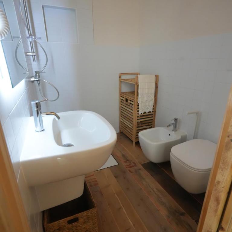 B&B Le volte leccesi - Quadruple Room with Private Bathroom - 8