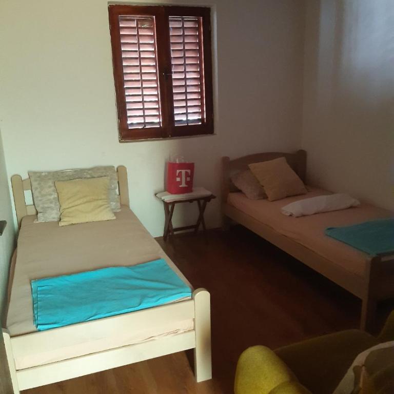 Kruce accommodation - Two-Bedroom House - 5