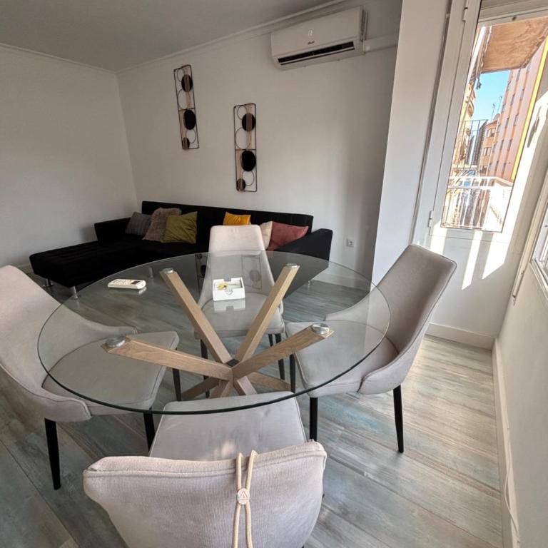 Angel 39 - Three-Bedroom Apartment - 2