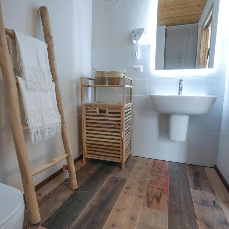 B&B Le volte leccesi - Triple Room with Pool View - 11