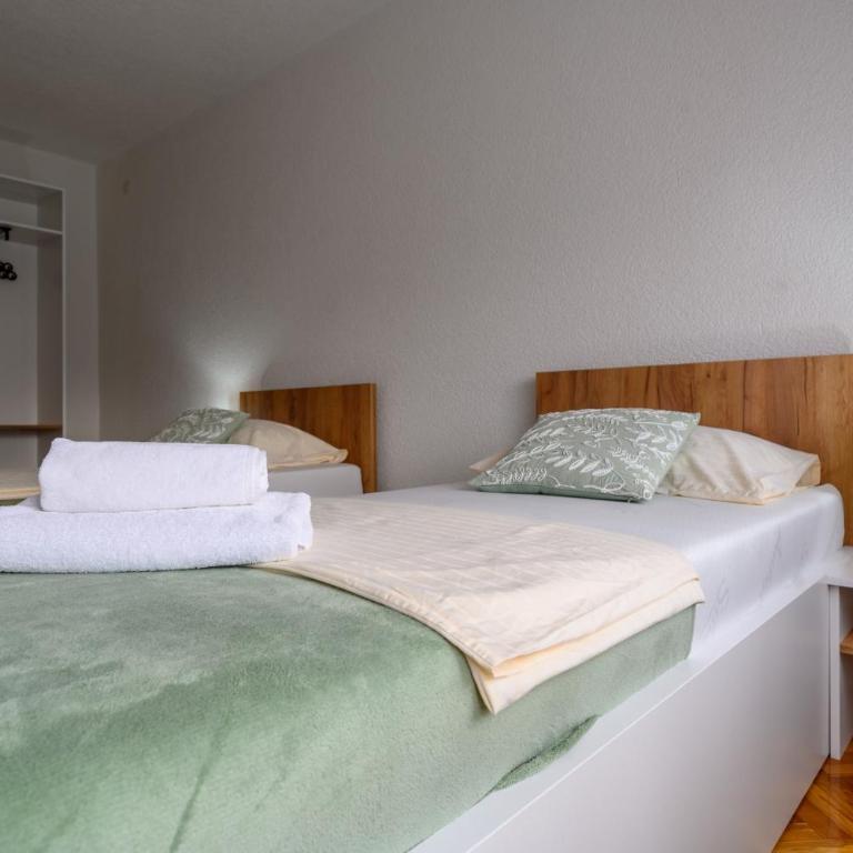 Apartman HAAN - Apartment - 15