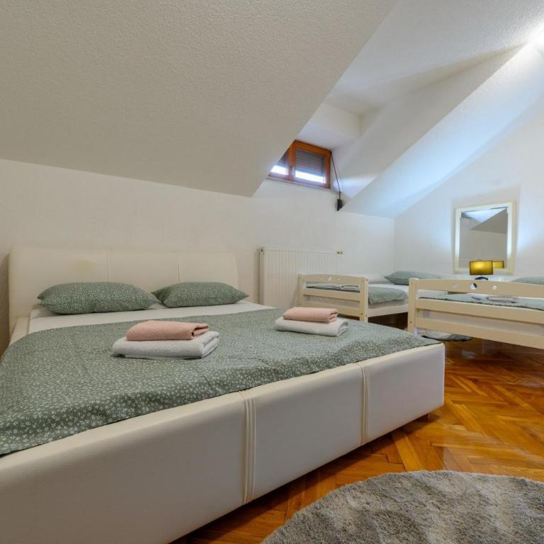 Apartman HAAN - Apartment - 18
