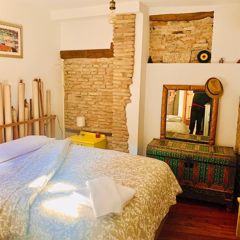 La Casa Rota de Granada - Four-Bedroom House - 11