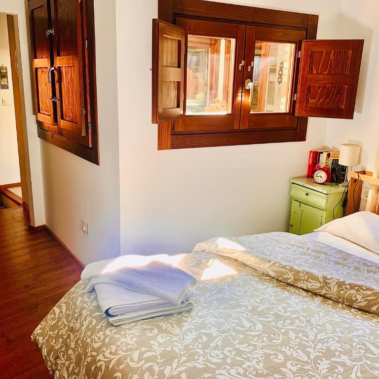 La Casa Rota de Granada - Four-Bedroom House - 10