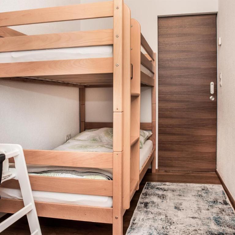 Apart Emilia - Two-Bedroom Apartment with Shower - 14