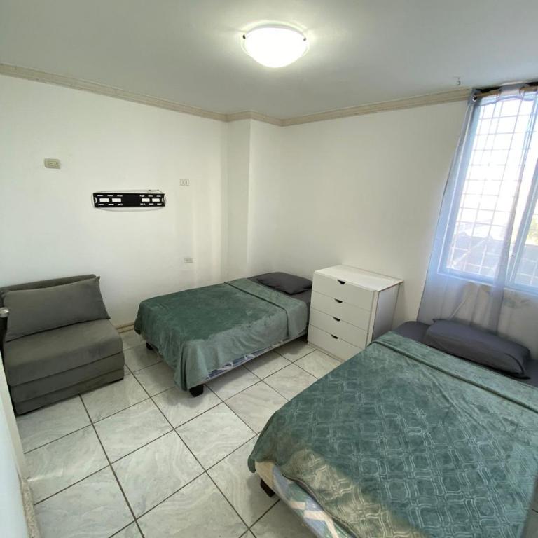Departamento frente al mar - Three-Bedroom Apartment - 19