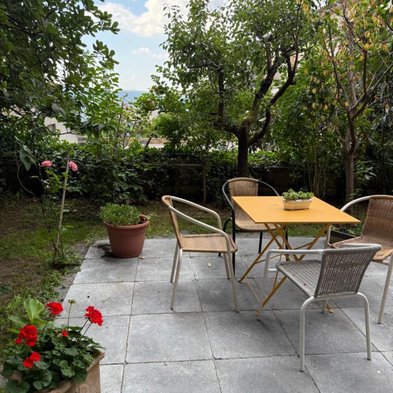 Bed & Coffee Private Parking - Appartamento Superior con 2 Camere da Letto - 13