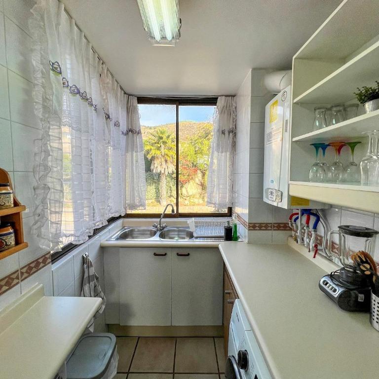 Maravilloso depto. para 5 - vista al mar - Apartment with Sea View - 43