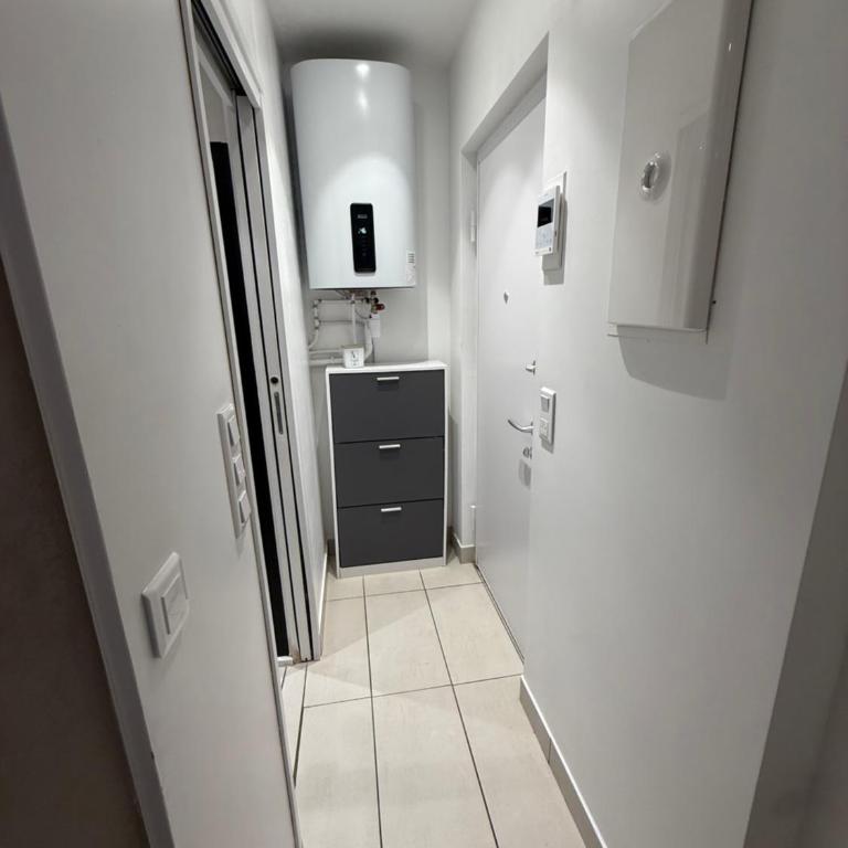 Studio cosy avec piscine proche du bord de mer - Appartamento con 1 Camera da Letto - 6