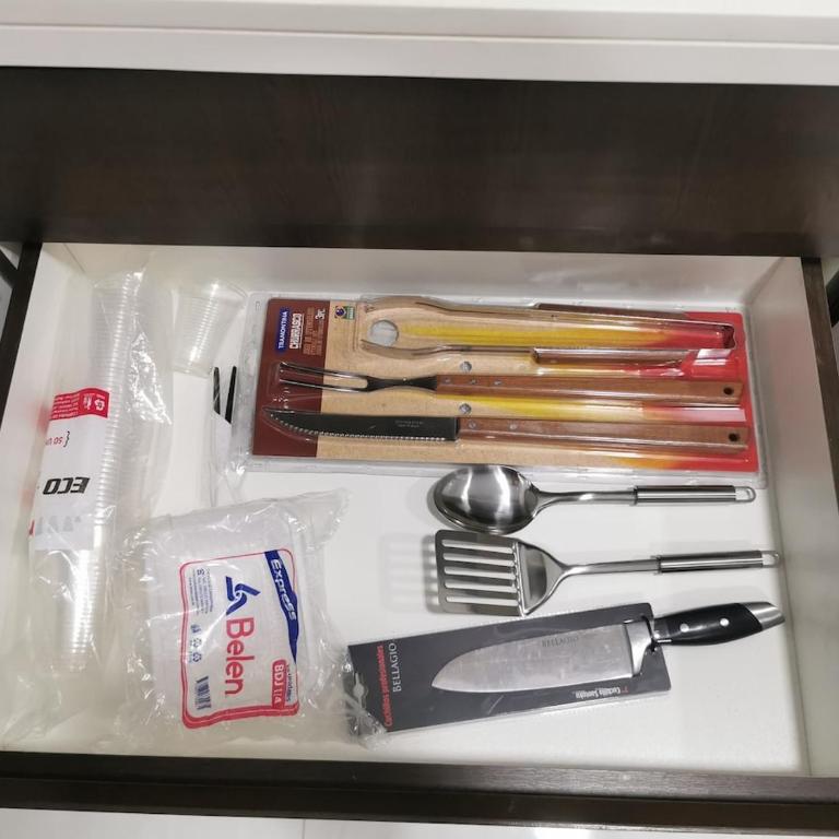 Lujoso y Amplio Departamento - Two-Bedroom Apartment - 87