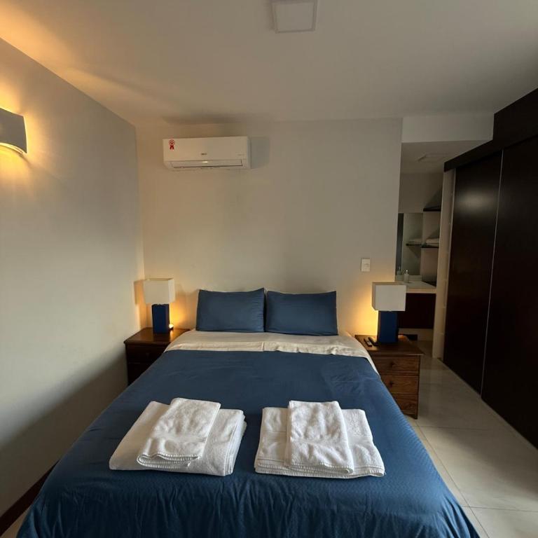 Lujoso y Amplio Departamento - Two-Bedroom Apartment - 9