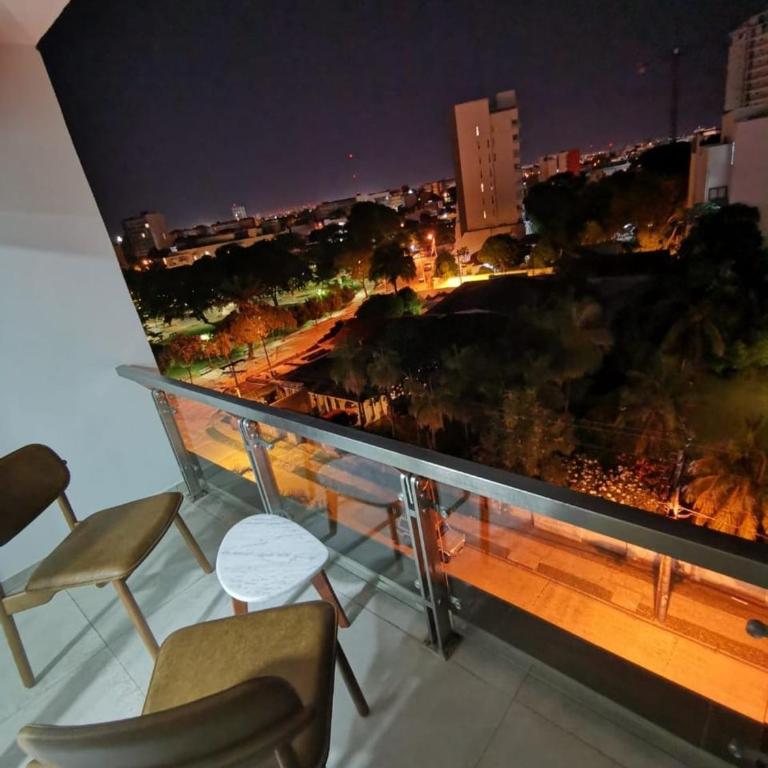 Lujoso y Amplio Departamento - Two-Bedroom Apartment - 38
