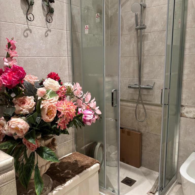 A Casa di ELY - Camera Familiare con Bagno Privato - 7