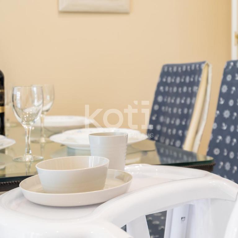 Koti Rentals - Doña Sofia 2 - Apartamento de 2 dormitorios - 11