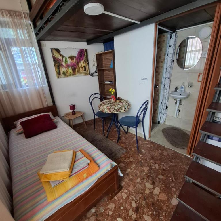 Paulino Rooms - Triple Room with Bathroom - 3