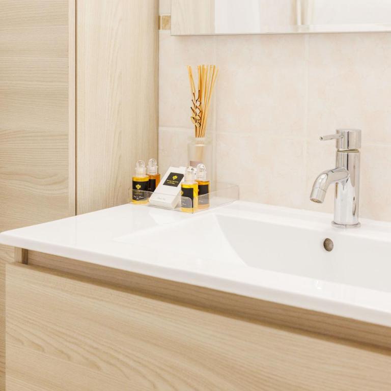 Dimora delle Erbe - a 20 passi da Piazza Erbe - One-Bedroom Apartment - 19