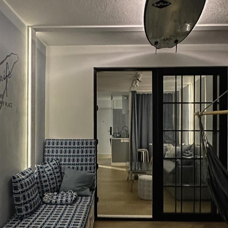 Modern, design, private jacuzzi - 2 terraces, 2 beds - Wow Apartment - Los Christianos - Apartamento de 2 dormitorios con balcón y terraza - 54