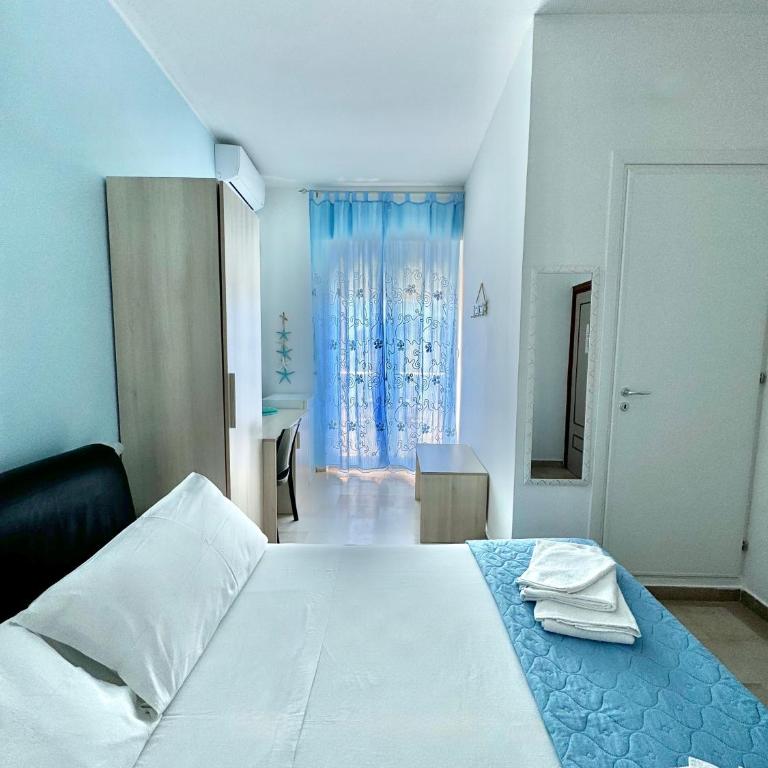 Dimora Il Girasole - Camera Matrimoniale con Bagno Privato - 5